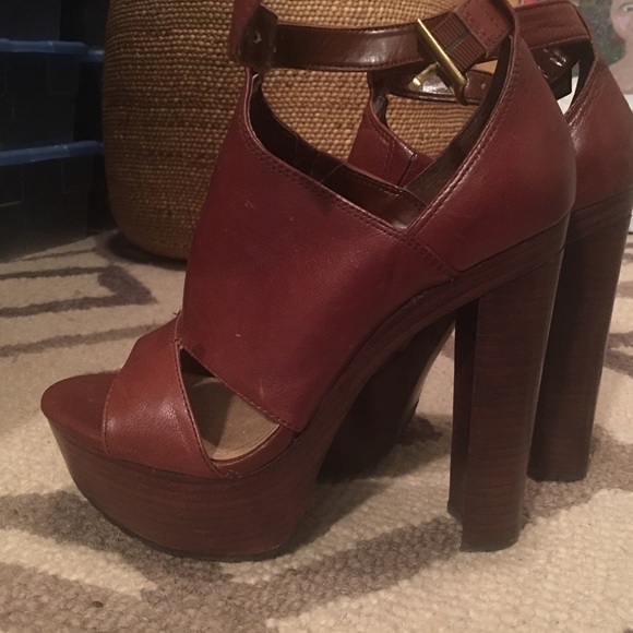 Jessica Simpson platform Sandals - Picture 2 of 2